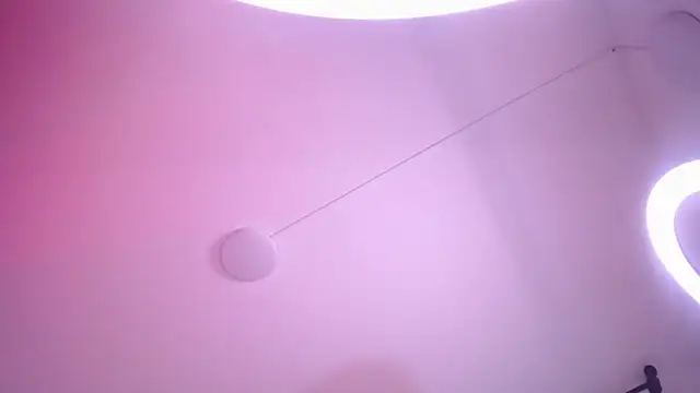 salomecastro_'s cam snapshot