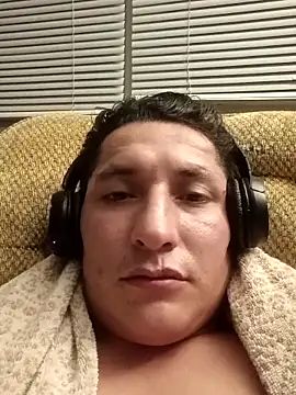 Zetaloco26 live sex cam