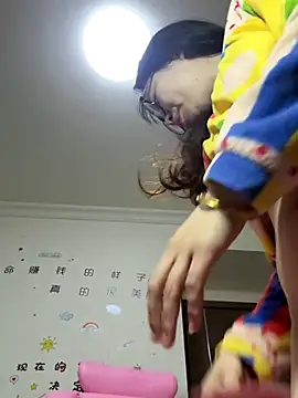 chick-888's cam snapshot