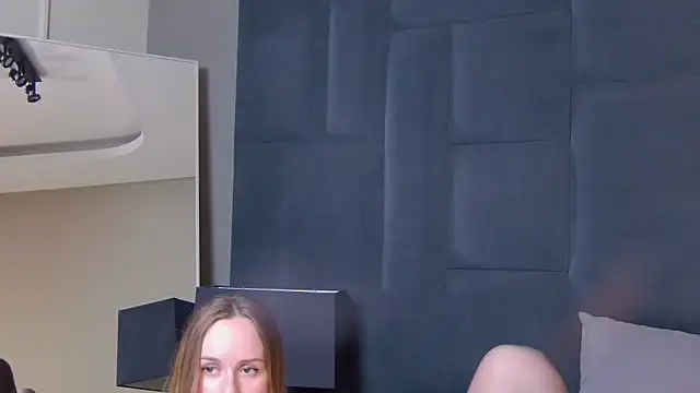 MollyMazer's cam snapshot