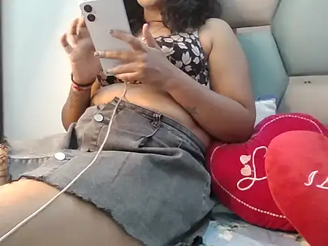 Marathi_rani2's cam snapshot