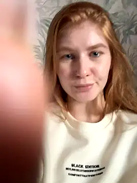 JuliaPowers_'s cam snapshot