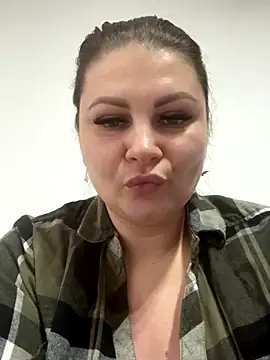 PEETRAA's cam snapshot