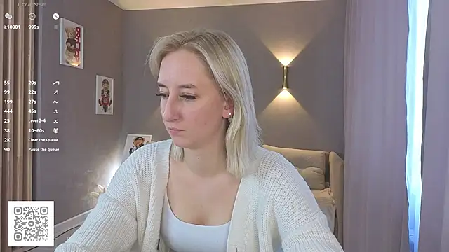 JodeeThu's cam snapshot