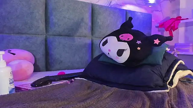 harimoon1's cam snapshot