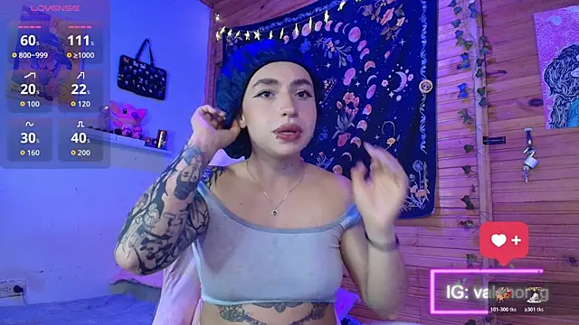 valenor_'s cam snapshot