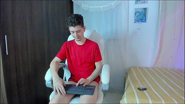 ThiagooJames's cam snapshot