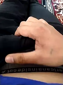 zorhotty's cam snapshot