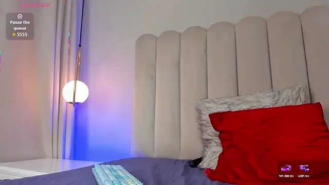 ashlye_white's cam snapshot