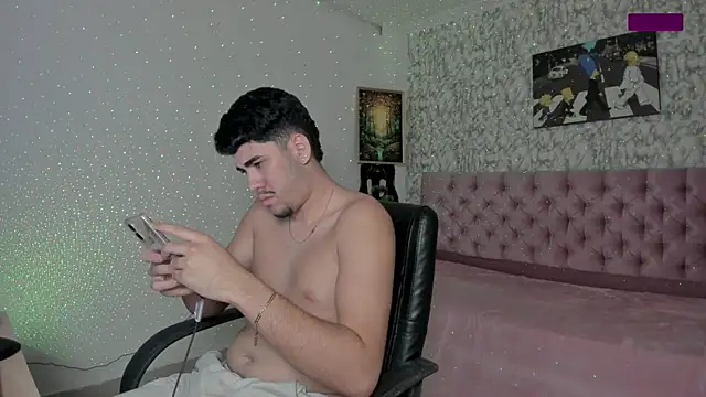 master_dante_1's cam snapshot