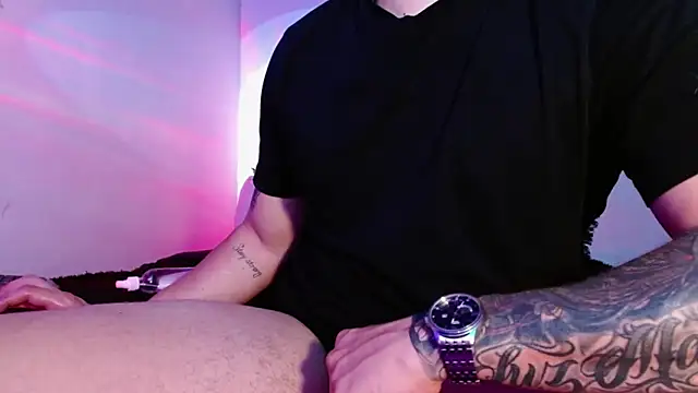 Lliam_2 live sex cam