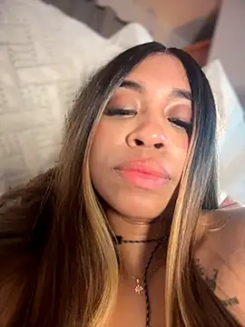 bella__honey live sex cam