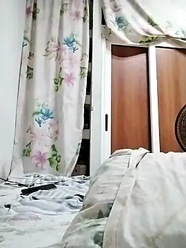 Cubanitaxxx's cam snapshot