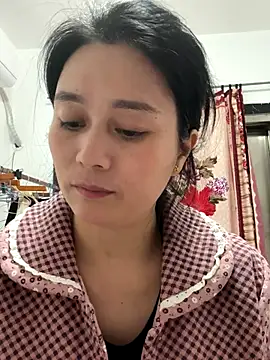 buusoom's cam snapshot