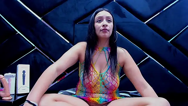 Sarah_Hornny's cam snapshot