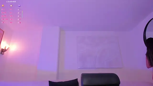 TaraLawrence's cam snapshot