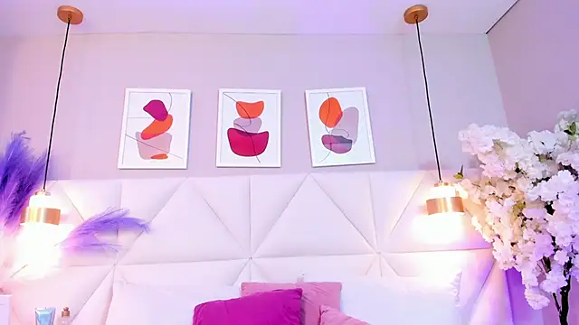 Ari_lynn_'s cam snapshot