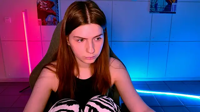 AliceCUNTach's cam snapshot