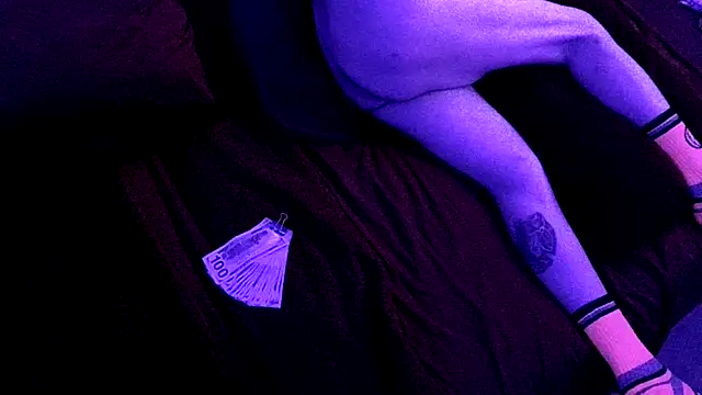 Time2playN303party's cam snapshot