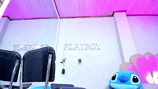 LaurenHu's cam snapshot