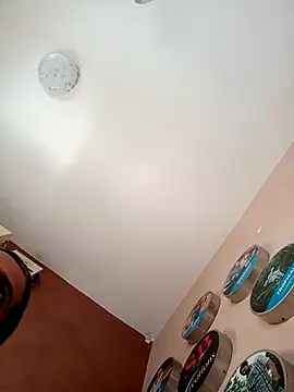 daddy_lip's cam snapshot