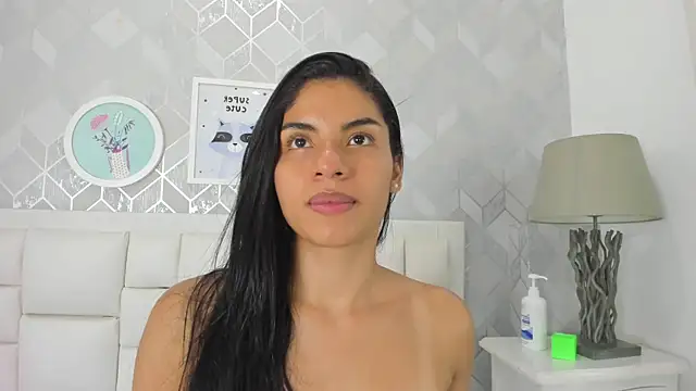 naia_cox's cam snapshot