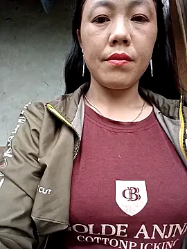 Sara_pusyy's cam snapshot