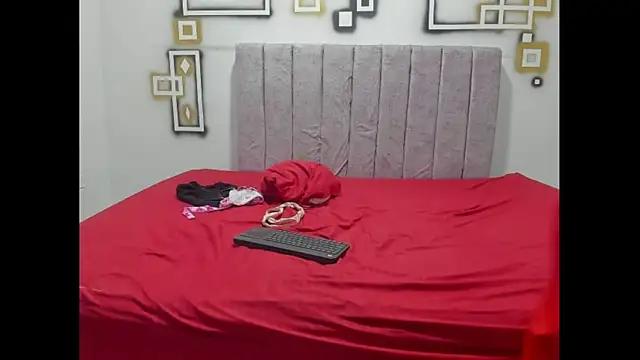 catalina_hard_love live sex cam