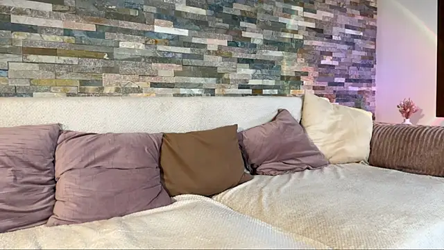 Aurora_Asti live sex cam