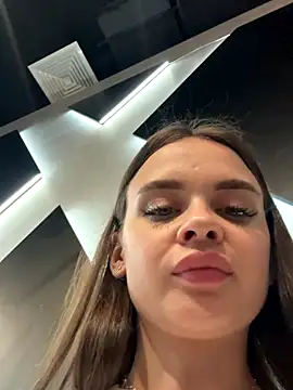 KristiRich's cam snapshot