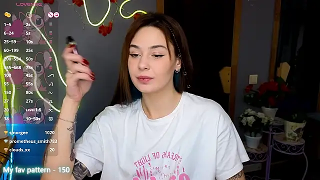 Miss_Fortuna's cam snapshot