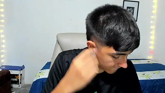 babymaik live sex cam