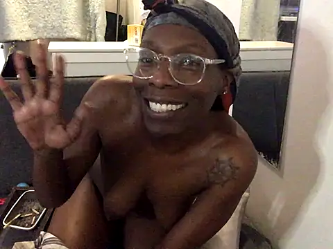 littyleesh1's cam snapshot