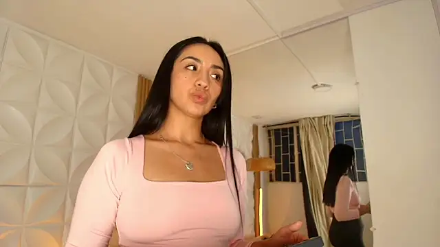 ana_riveros's cam snapshot