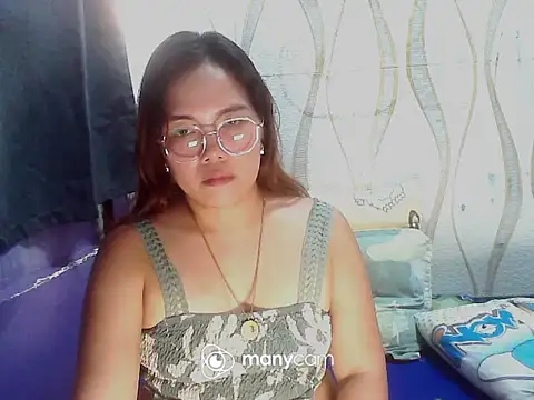 BURBERRY69's cam snapshot