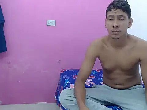 maikel_karol69's cam snapshot