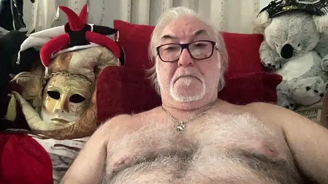 EroticVenetian live sex cam