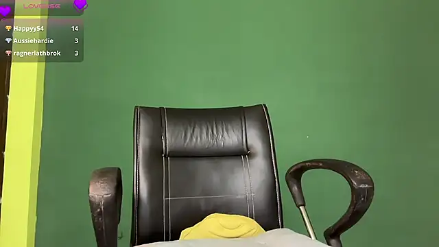 classy_kritii's cam snapshot