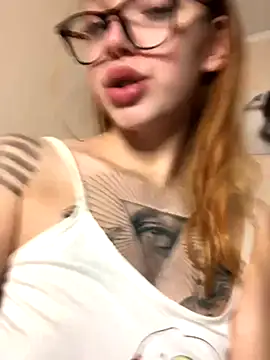 Amore_Mia_'s cam snapshot