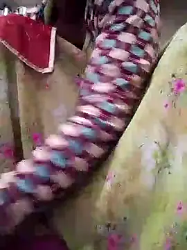 aunty_sumy live sex cam