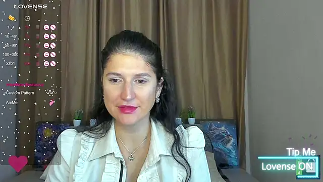 Alianna_Solo_Kisses's cam snapshot