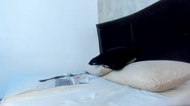 NahomyCarther's cam snapshot