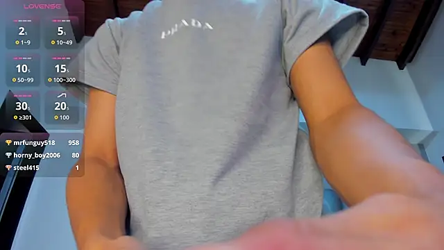 _Leohot_'s cam snapshot