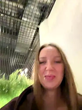 ElliRose's cam snapshot