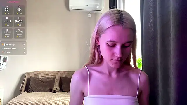 TwinedPeril's cam snapshot