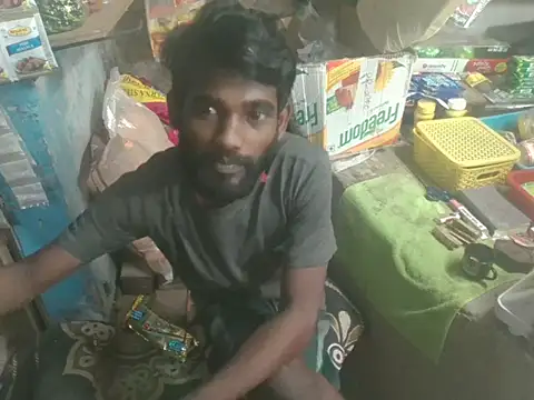 FriskyGender's cam snapshot