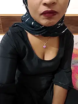 Itz_Mayra_'s cam snapshot