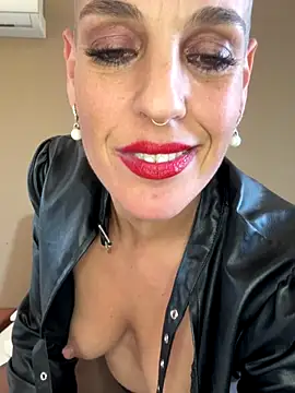 emprexkala live sex cam