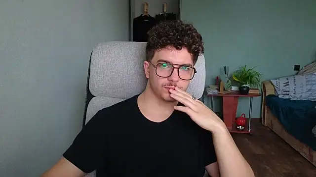 Remy_Miles live sex cam