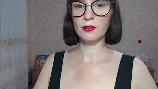 IrenLarasani's cam snapshot